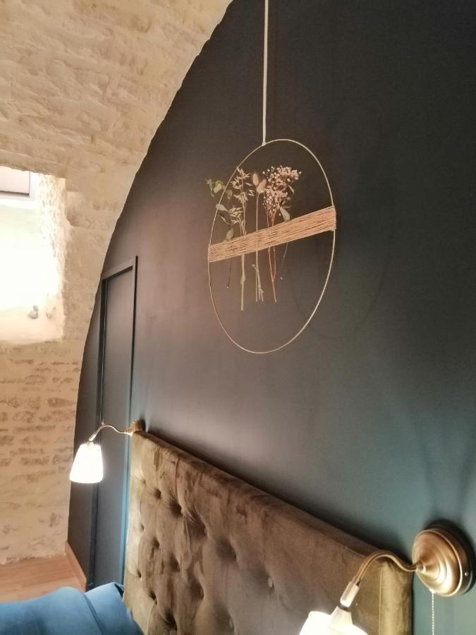 Le refuge de la Sallée Gençay Esterno foto