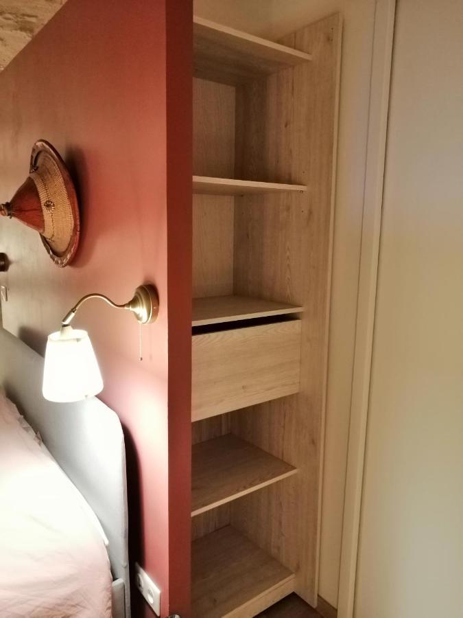 Le refuge de la Sallée Gençay Esterno foto